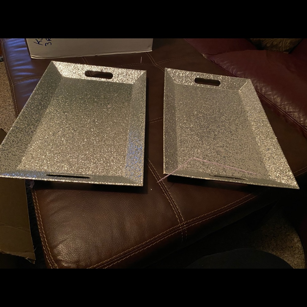 Silver Glittery Platters (2)